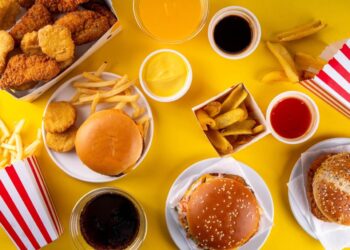 Frequent ultra-processed food consumption raises mortality risks,  especially in women