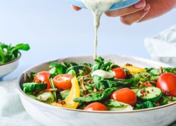 Turn over a new leaf: Ditch your salad's harmful chemicals with healthier  dressings | Environmental Working Group