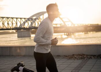 5 Benefits of Morning Sunlight and How to Get More of It