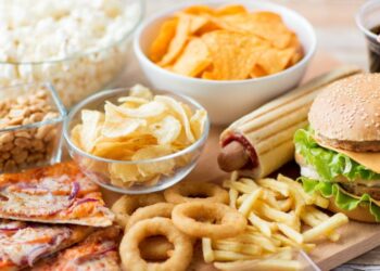 The 5 Worst Foods and Drinks for Eye Health